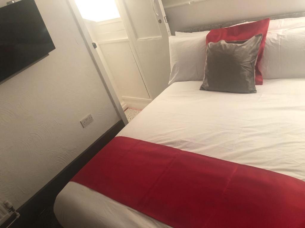 Kirubash Central Pier Hotel Blackpool Luaran gambar
