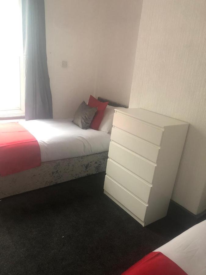 Kirubash Central Pier Hotel Blackpool Luaran gambar